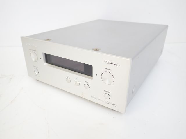 高額買取実施中!!】ONKYO オンキョー D/Aコンバーター DAC-1000 説明書付き