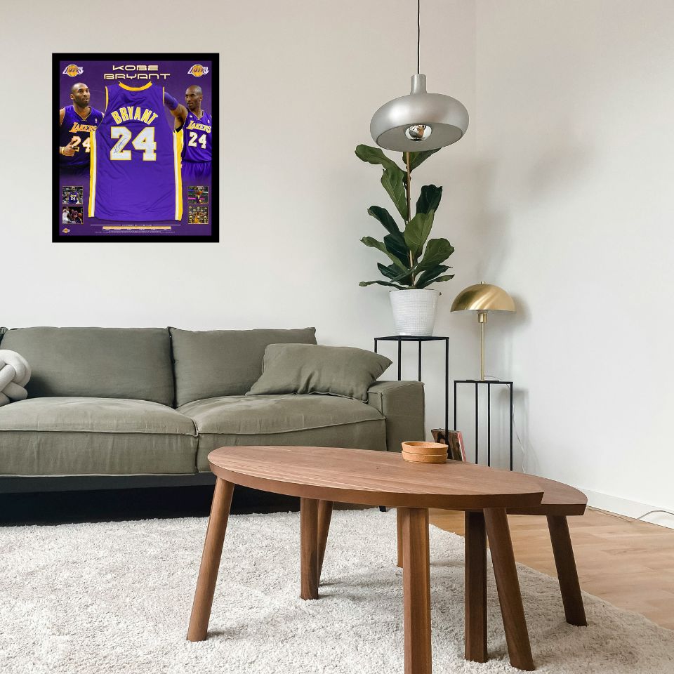 コービー・ブライアント【直筆サイン入り】ロサンゼルス・レイカーズ紫