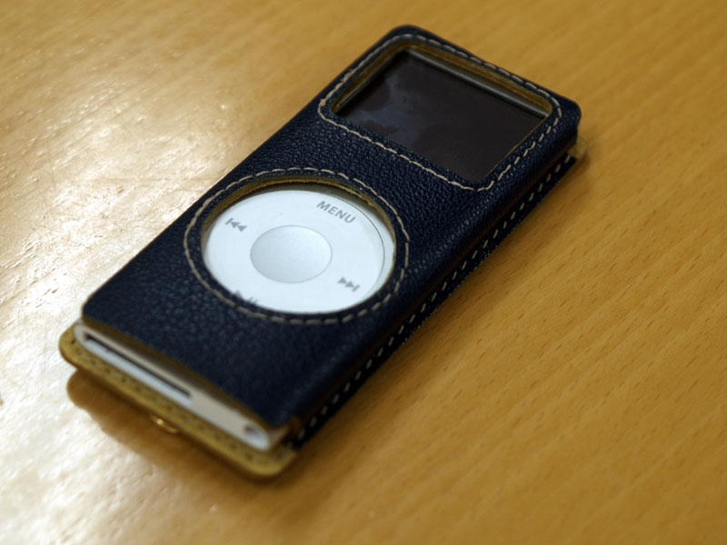 ラナ、ミッキーマウス刻印の第2世代iPod nanoセット