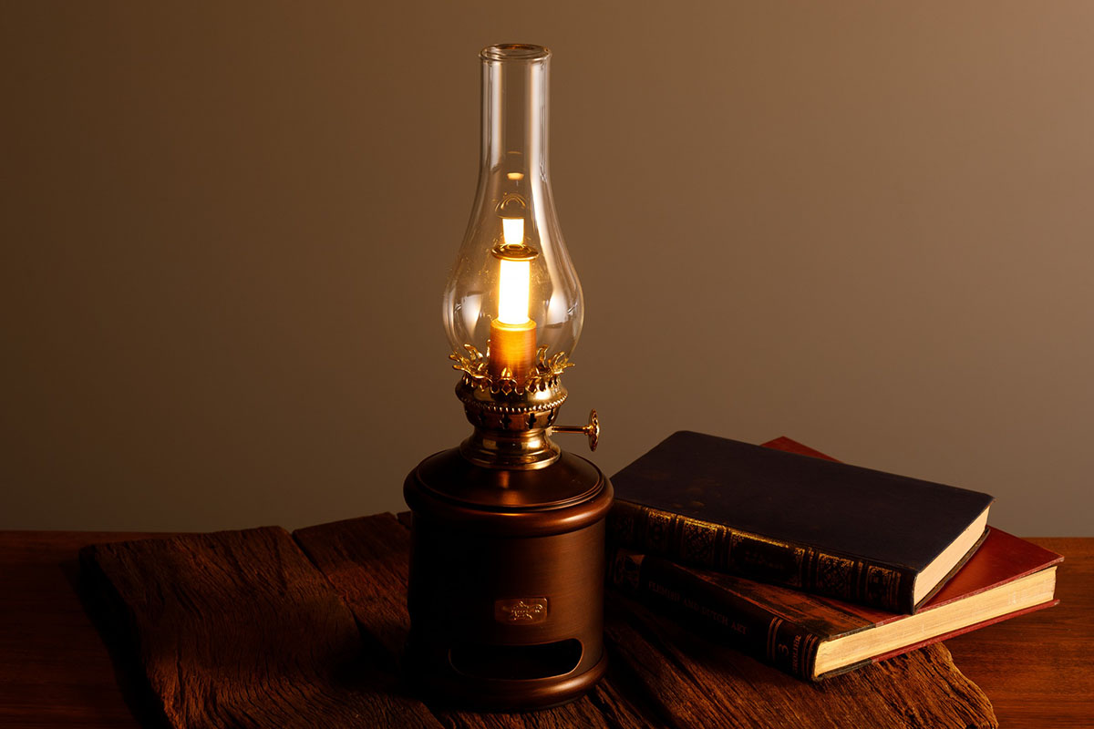 オイルランプ風Bluetoothスピーカー「アラジン ランタンスピーカー