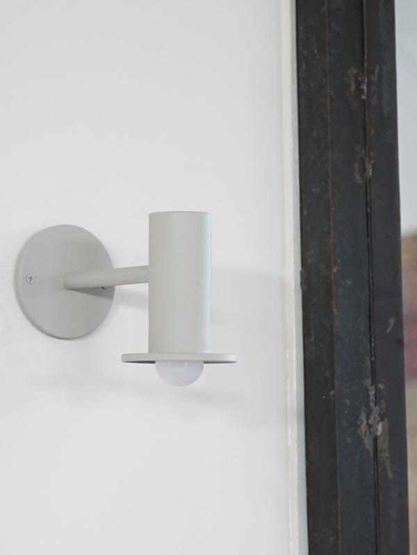 koti サークルエントランスライト グレー | AXCIS ONLINE