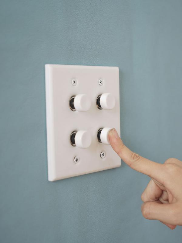 セラミックプレート4プッシュスイッチ ホワイト | AXCIS ONLINE