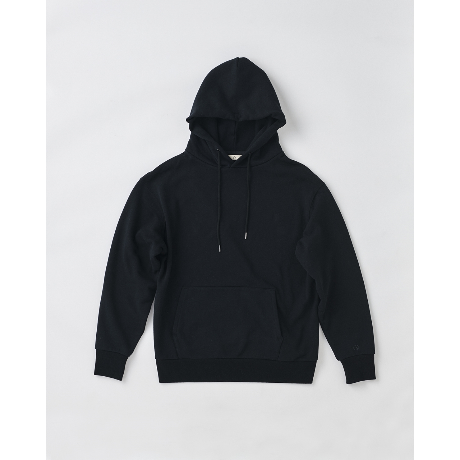 huhu フーディ〉PHOTO PRINT | Yui Aragaki × Ginza huhu hoodie STORE