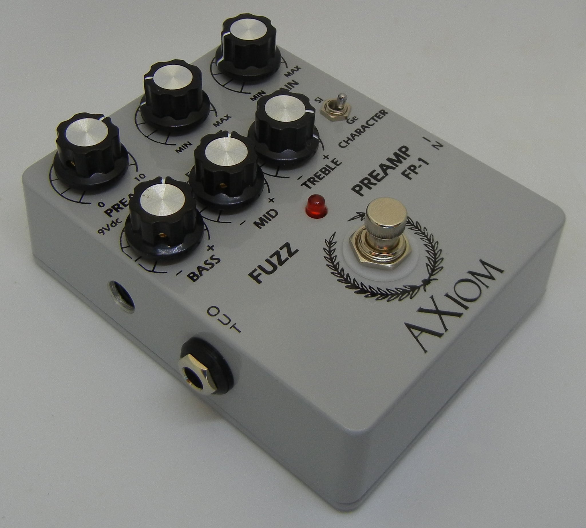 Fuzz Preamp FP-1 – AXiom Effects