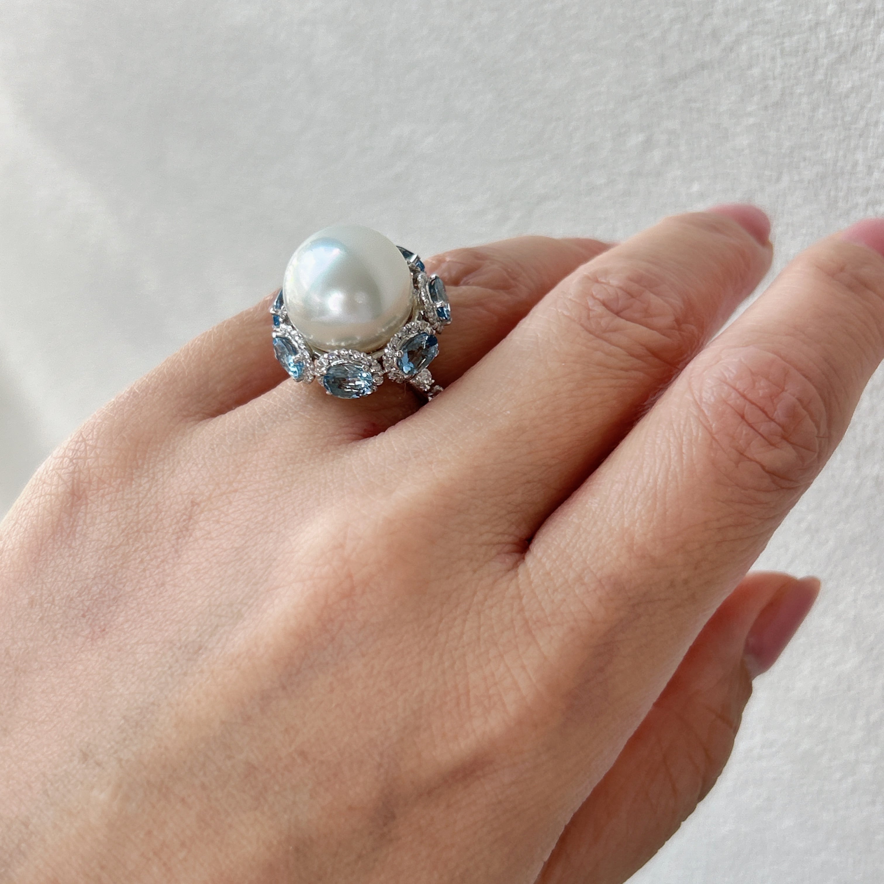 水色の蕾］リング 南洋真珠13mm – AYAKO SAKURAI（櫻井 彩子）公式サイト