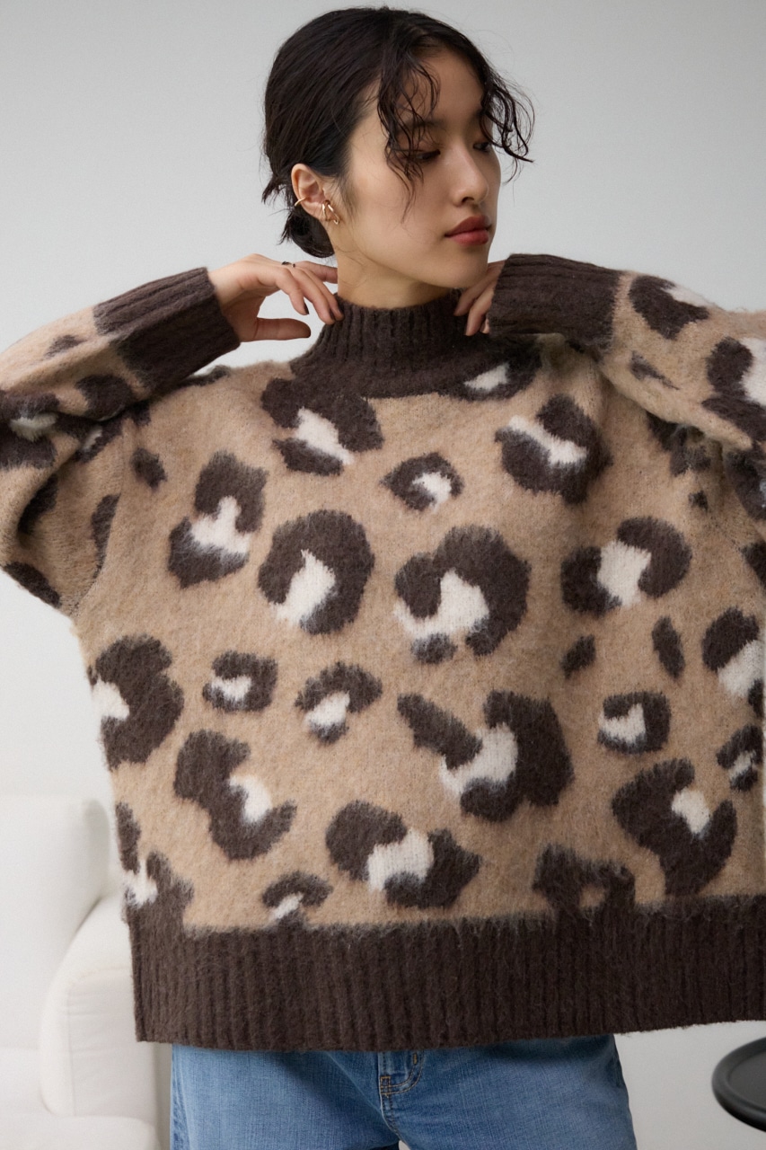 レオパートジャガードニットトップス｜WOMEN｜250HAC70-544I｜AZUL BY