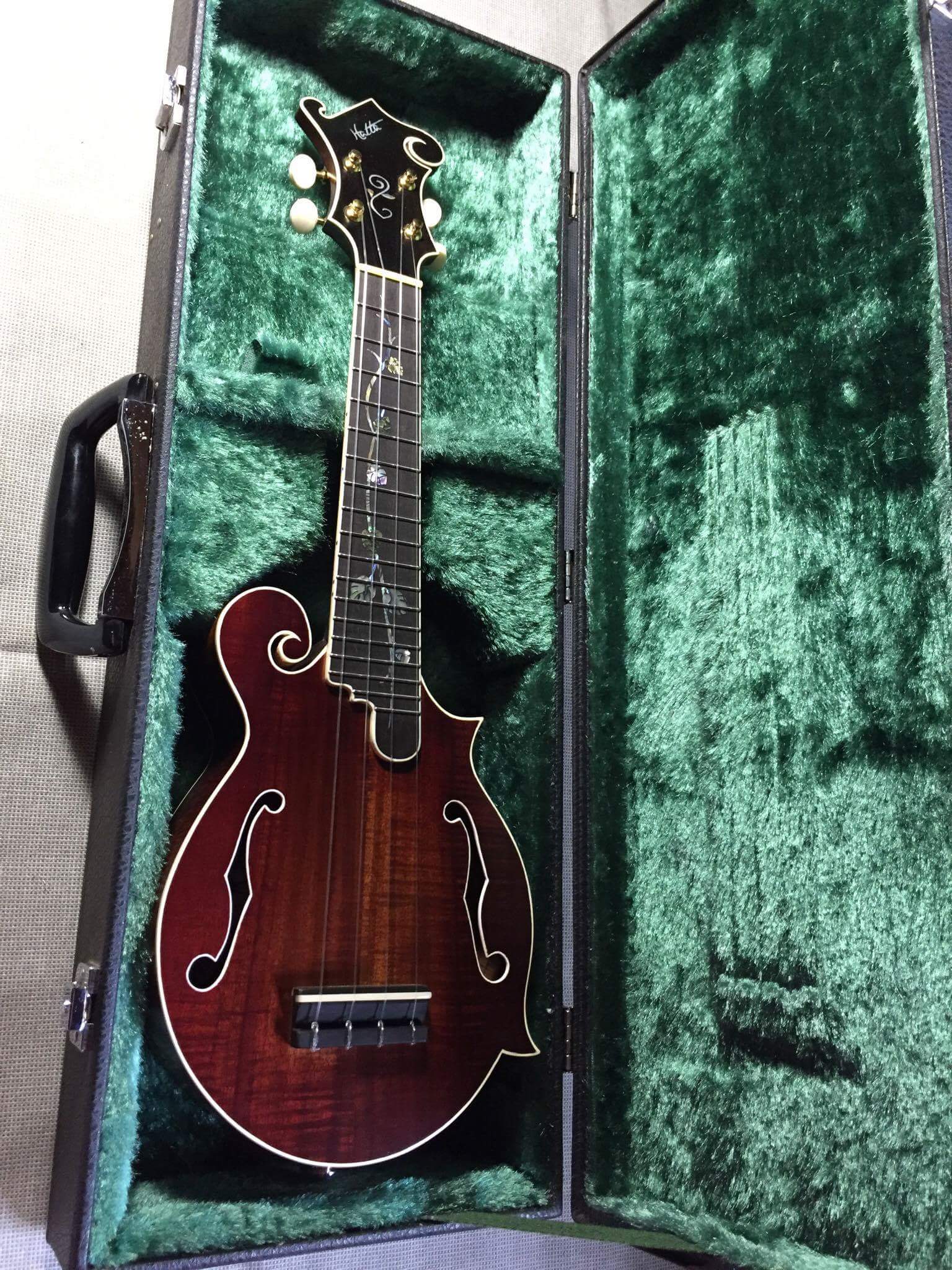 世界に1本のウクレレをいなべ市のギター工房でつくってもらいました