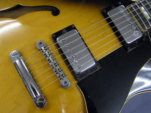 Gibson ES-335 TD SB 1976 – 神戸ギターショップ B-West