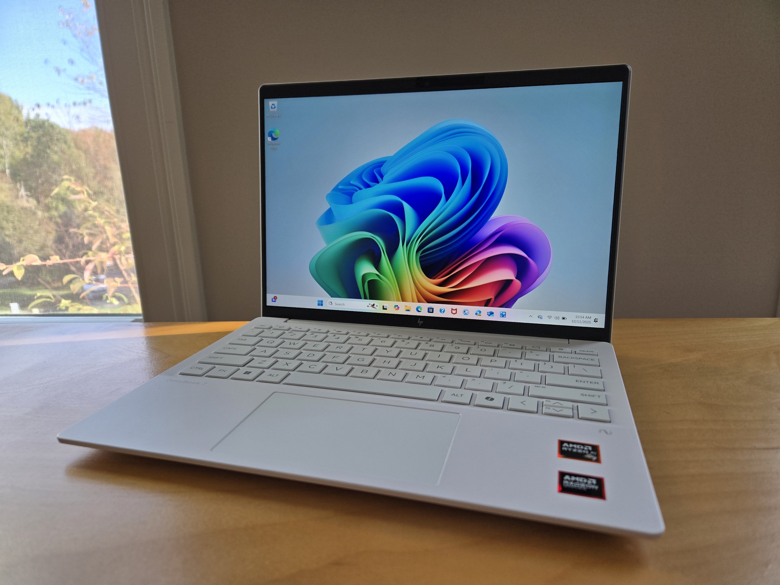 HP OmniBook 7 Aero review: Light as a feather | PCWorld