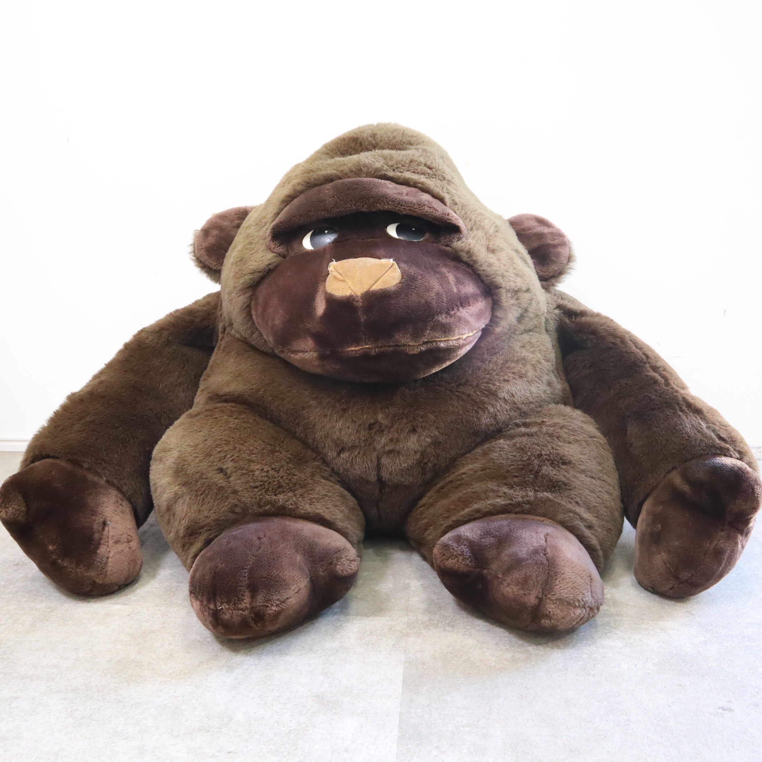 超ジャンボサイズ！ヴィンテージ！ゴリラのぬいぐるみ – バナル