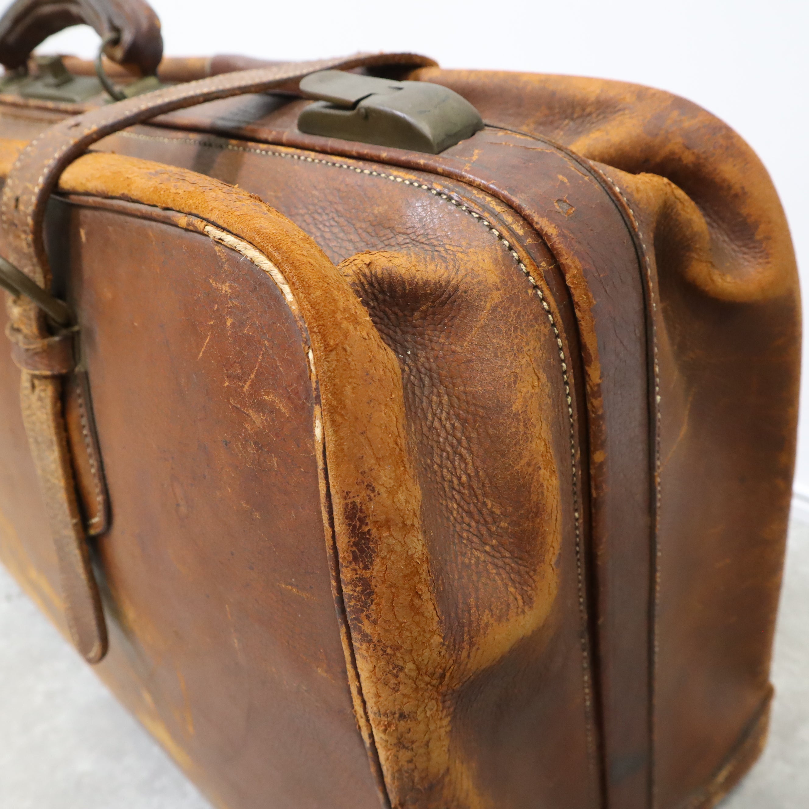 雰囲気最高！ヴィンテージ 本革トランクケース/ボストンバッグ