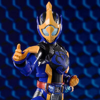 先着販売】S.H.Figuarts 仮面ライダークローズマグマ | 仮面ライダー