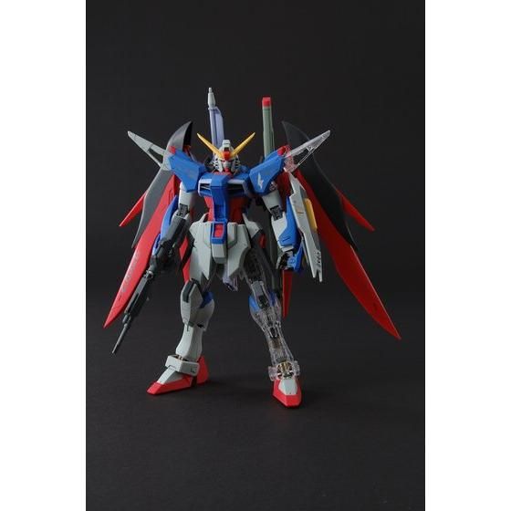 MG 1/100 デスティニーガンダム(プラスクリア外装)│株式会社BANDAI