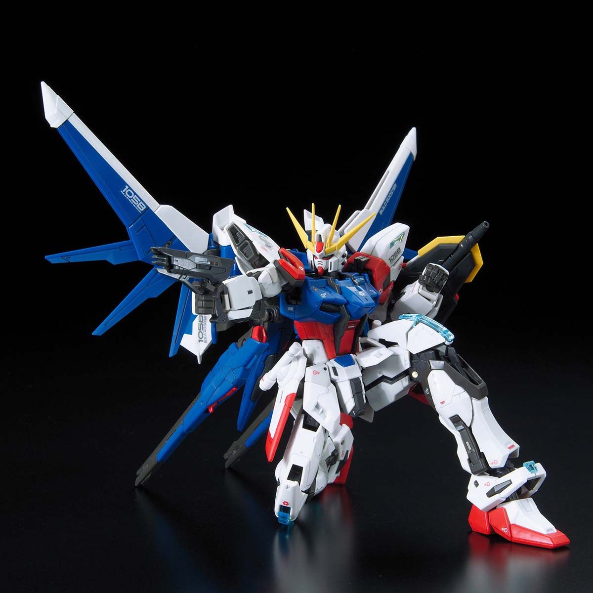 RG 1/144 GAT-X105B/FP ビルドストライクガンダム フルパッケージ