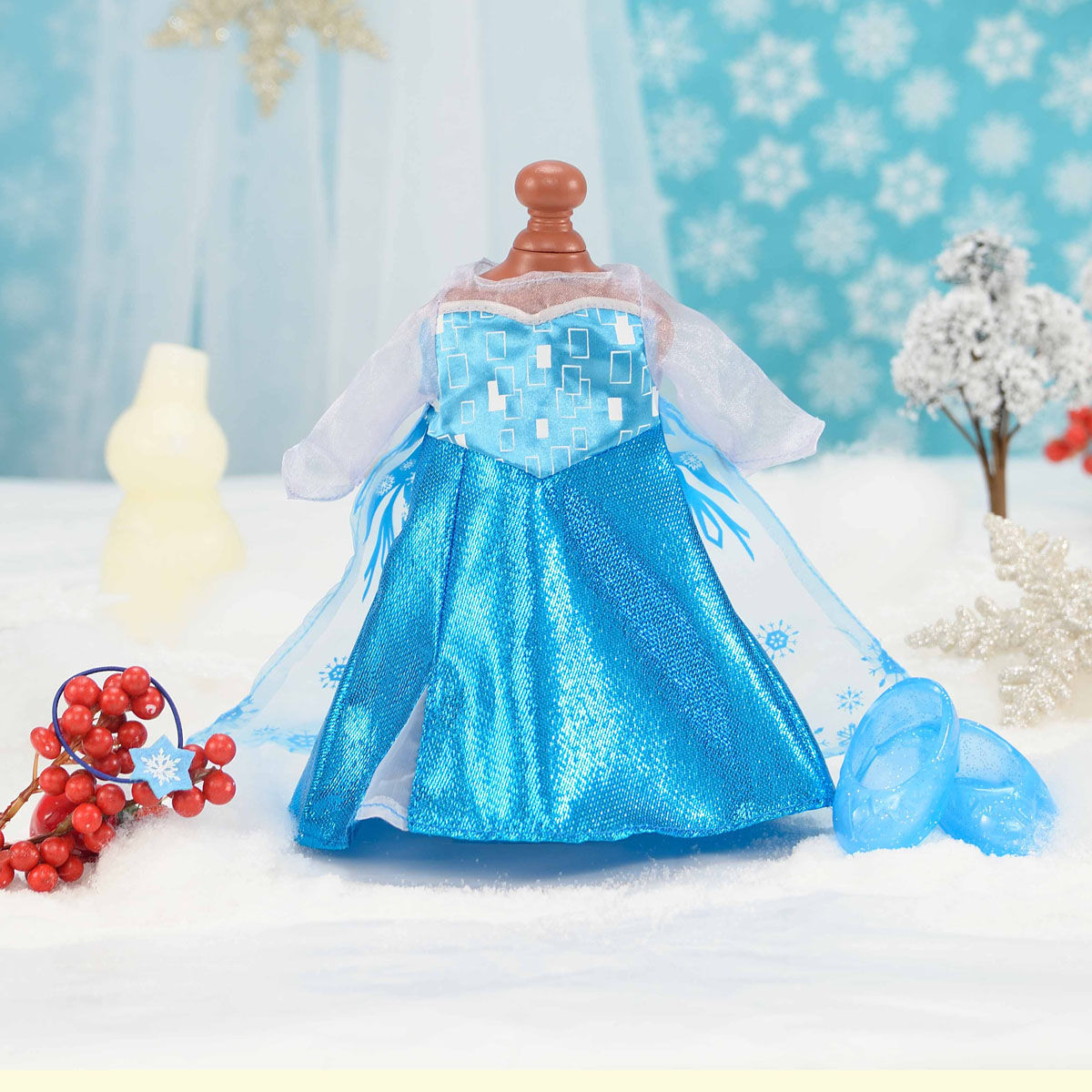 レミン＆ソラン ｜ エルサ ドレスセット | BANDAI TOYS