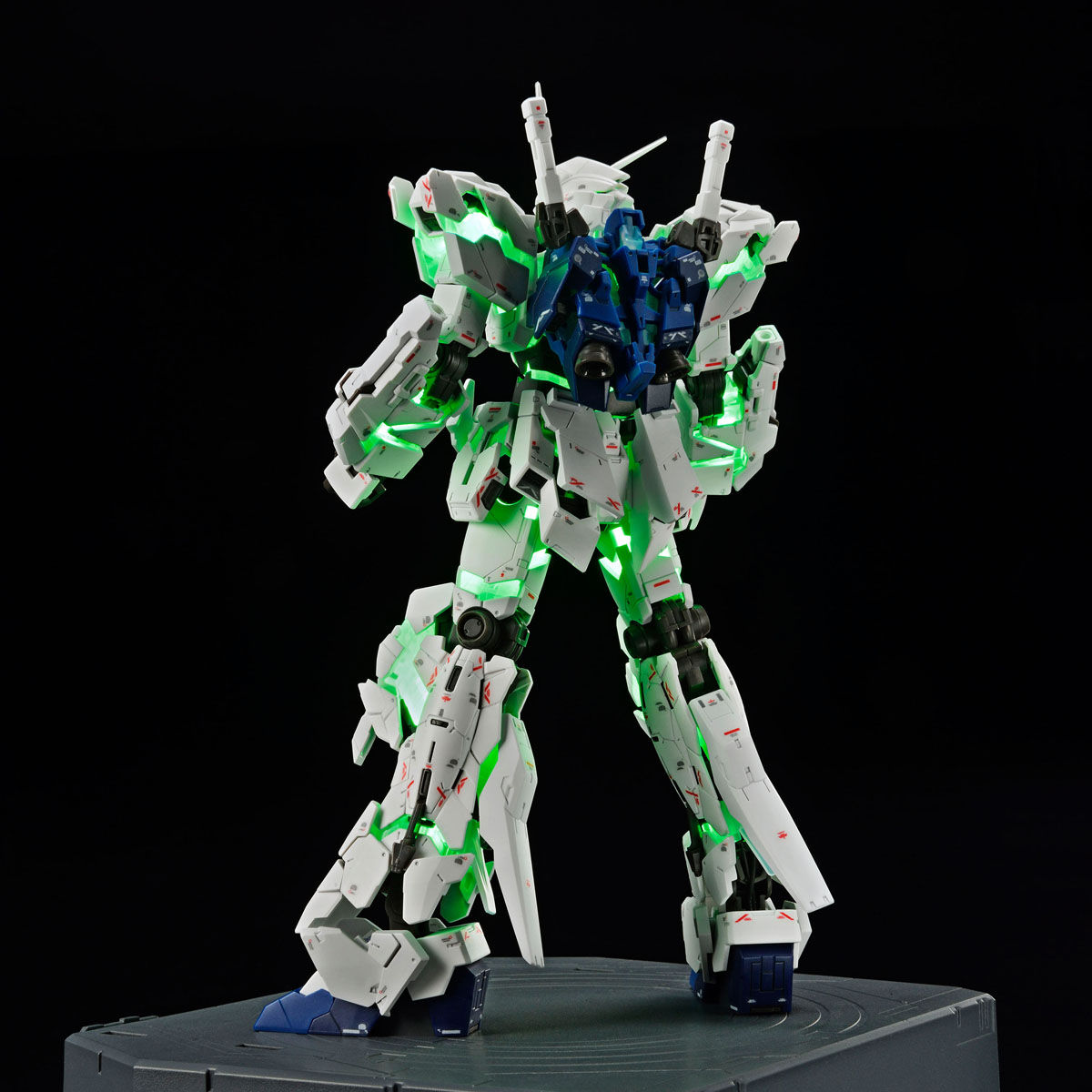 RG 1/144 ガンダムベース限定 RX-0 ユニコーンガンダム（デストロイ