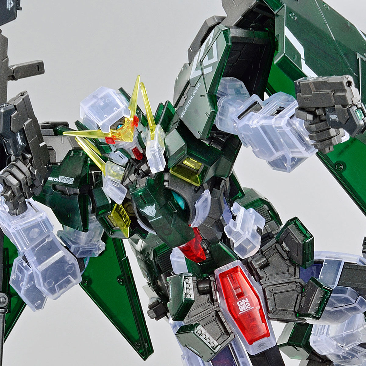 MG 1/100 【ガンダムベース限定】 ガンダムデュナメス［クリアカラー