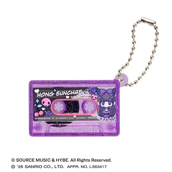 LE SSERAFIM × MY MELODY & KUROMI カセットテープチャーム