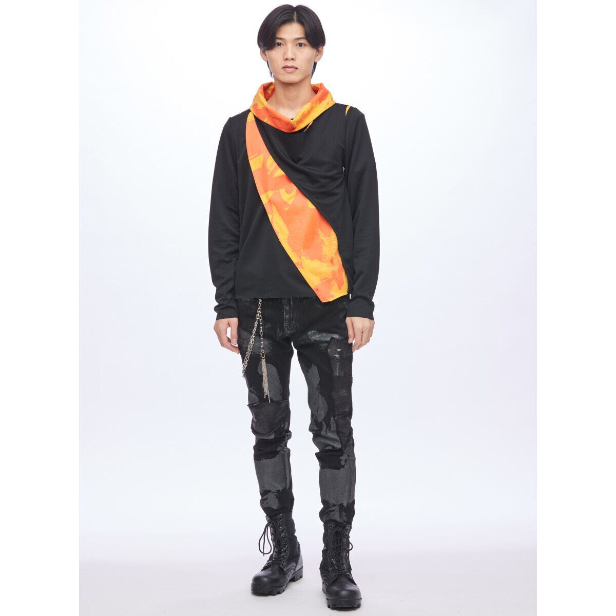 爆上戦隊ブンブンジャー×h.NAOTO ブンオレンジ／振騎玄蕃 ハイネックT