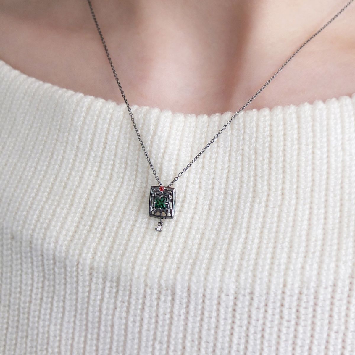 鬼滅の刃 TAKE-UPオリジナルジュエリー スイングネックレス | 鬼滅の刃