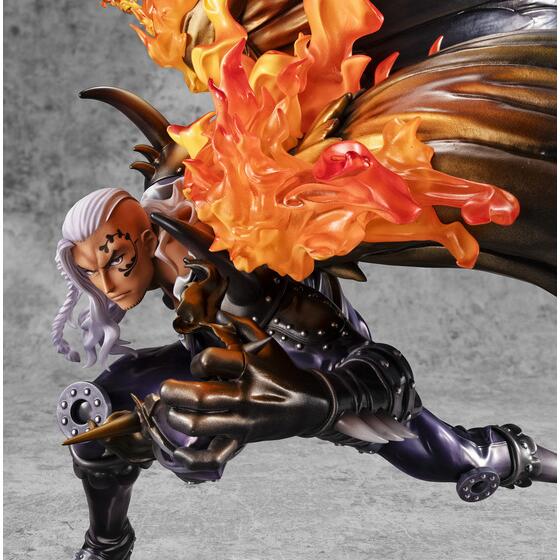 ワンピース」より、百獣海賊団 大看板 “火災のキング”を迫力の約32cmで