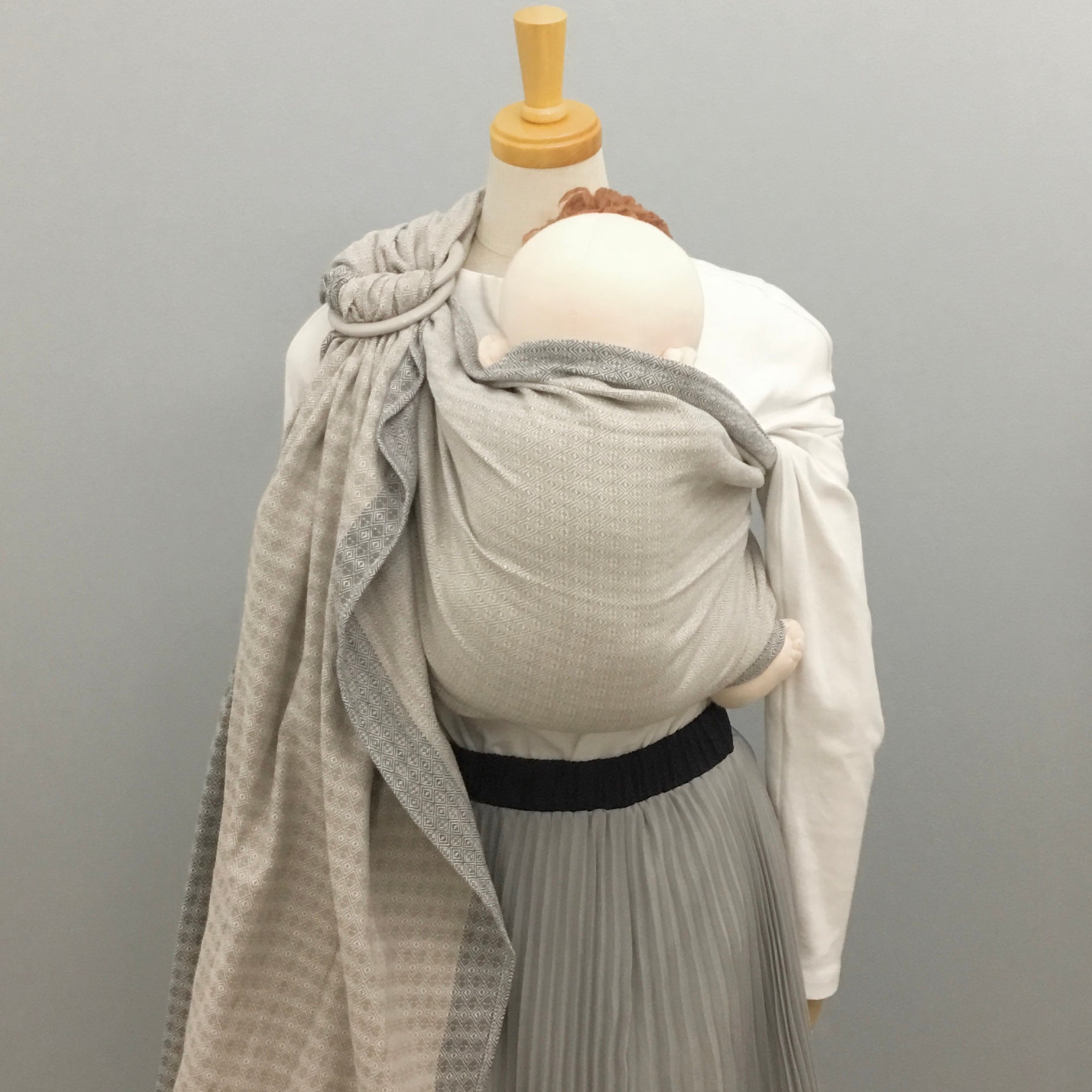 キュット ミー！823 Hishi カフェオレ×チャコール（厚手） – 北極