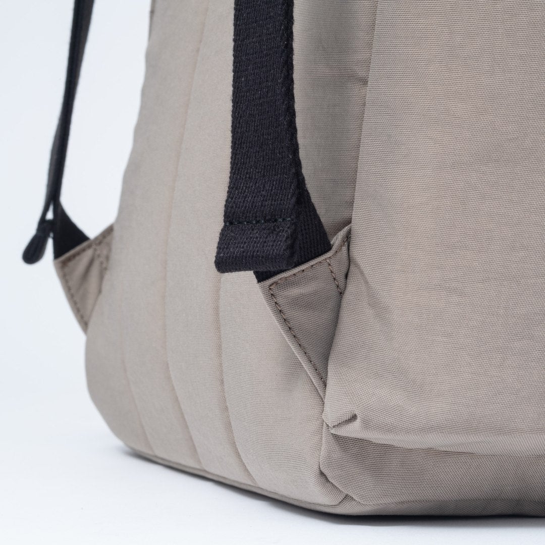 MARGARET HOWELL idea ルストン リュック 商品｜THE BAGMANIA