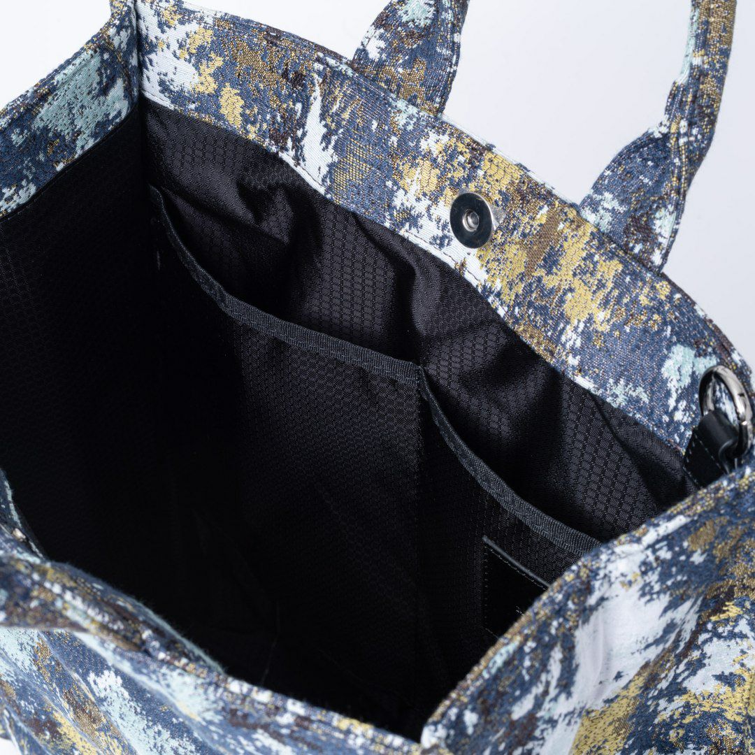 MANIUNO NOVATEX 縦型スクエアトートバッグ 商品｜THE BAGMANIA