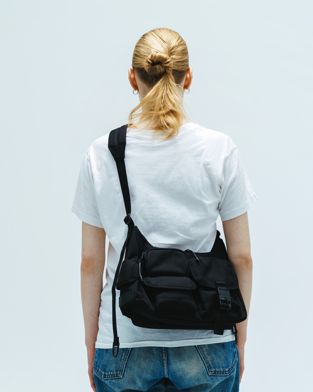 MULTI POCKET SHOULDER BAG (SMALL) | BAICYCLON by bagjack