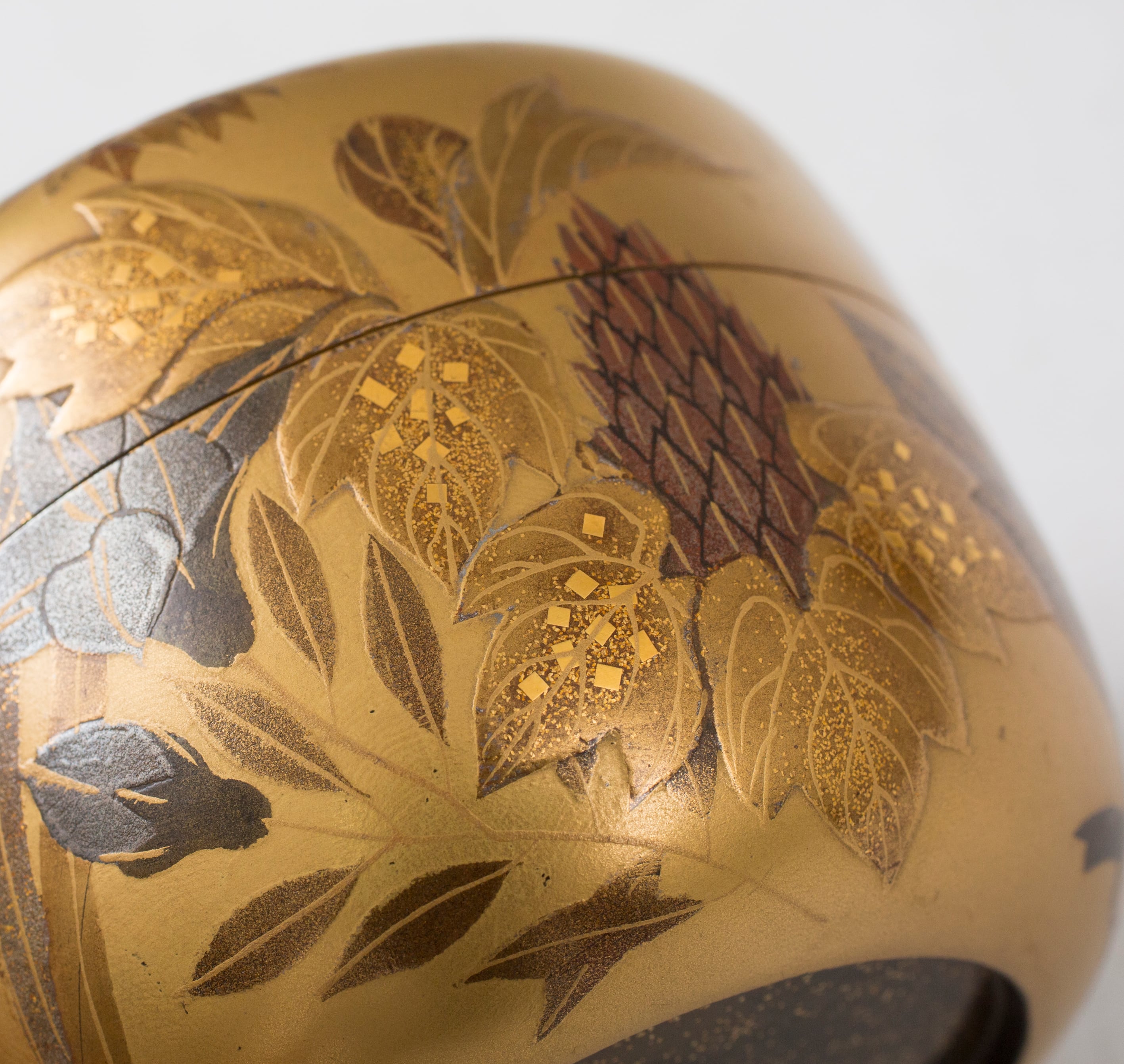 四季草花蒔絵 金城雅月 金蒔絵 金地 平棗 なつめ 内金溜 桜 紫陽花 菊