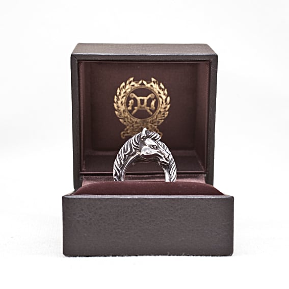 TWO FACE HORSE RING SILVER W/B DIAMONDS | Peanuts&Co
