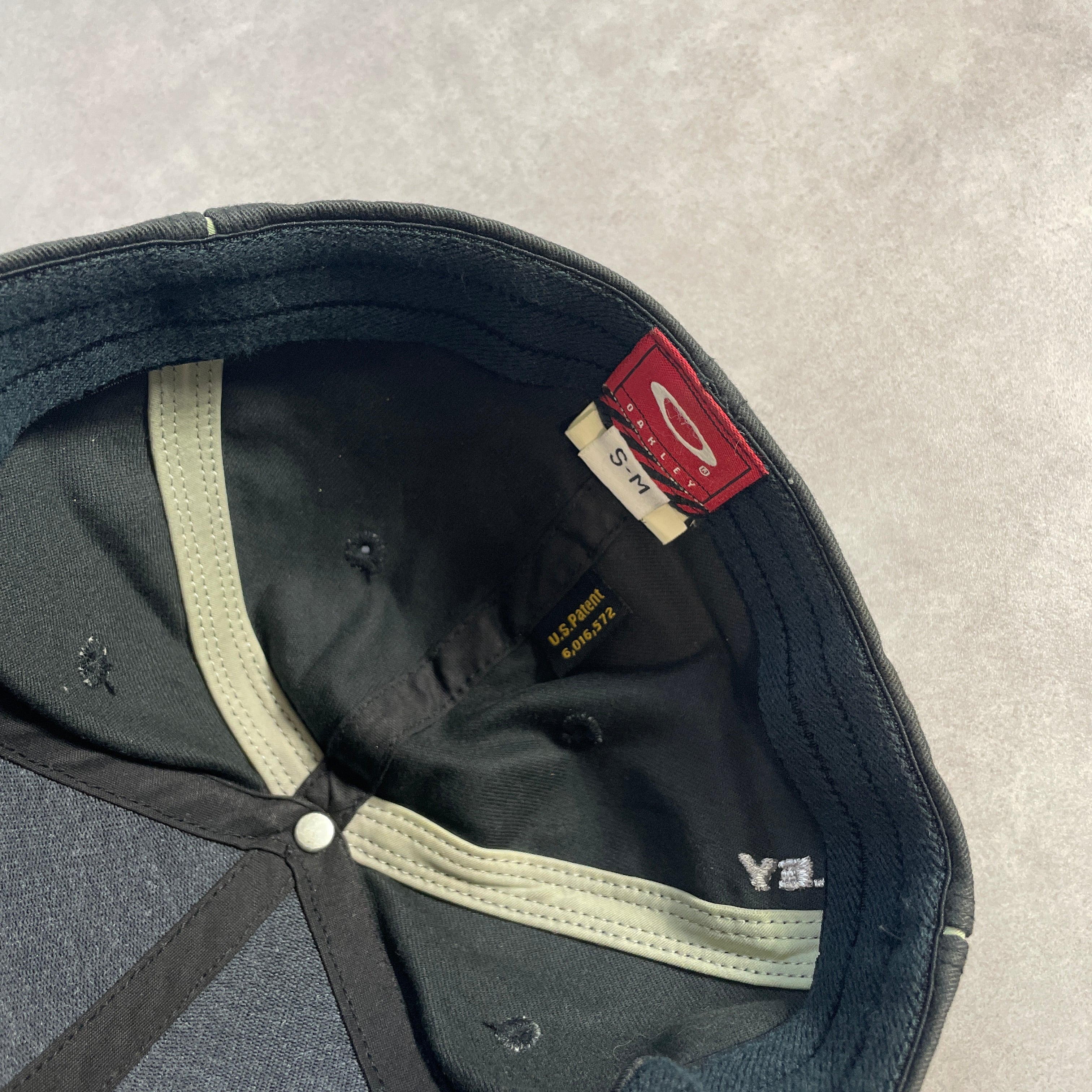 90s 00s archive OAKLEY オークリー ギザロゴ キャップ 黒 | Flog.