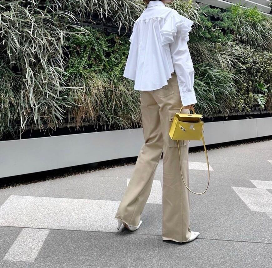 cygne バックフレアーショート丈ブラウス Celine シーニュ cygne