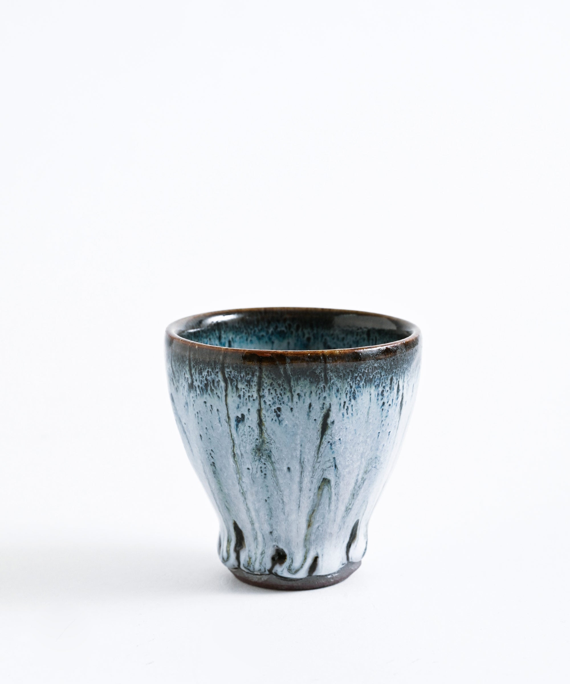 正陶苑】 たわら型 ぐい呑み お猪口 – BASIC AND ACCENT ONLINE STORE