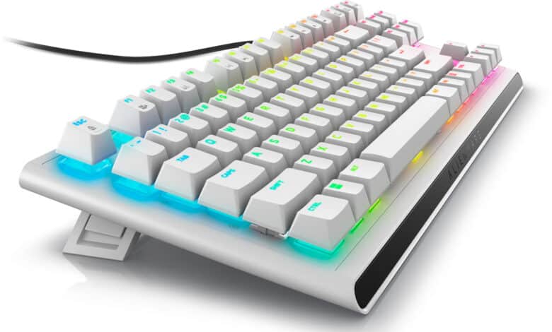 Alienware AW920K and AW420K: New gaming keyboards with RGB lighting