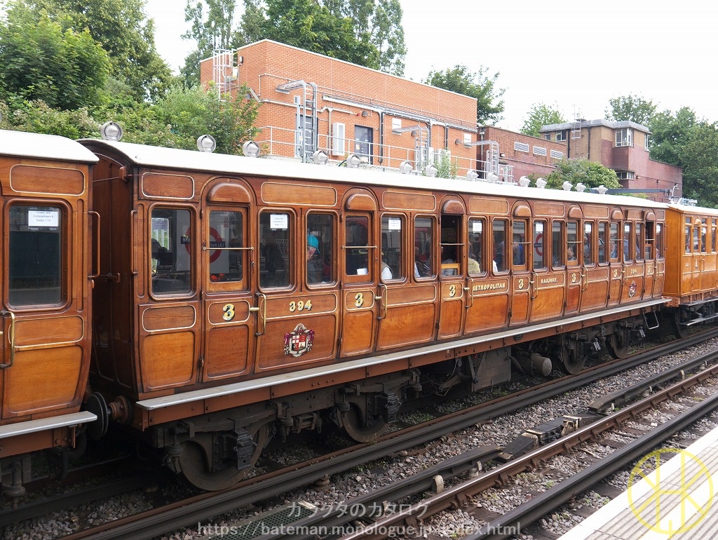 ロンドン地下鉄―動態保存と引退車両編
