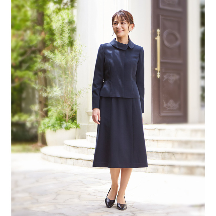 ウォッシャブル対応つけ衿ワンピとノーカラージャケットのお受験スーツ