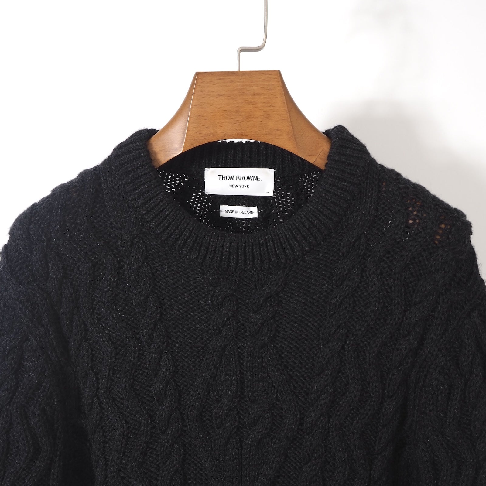 THOM BROWNE ケーブルニットセーター グレー系 楽天市場】ケーブル