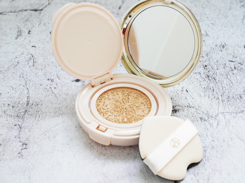 ノエビア最高峰スキンケアシリーズから薬用クッションファンデーション