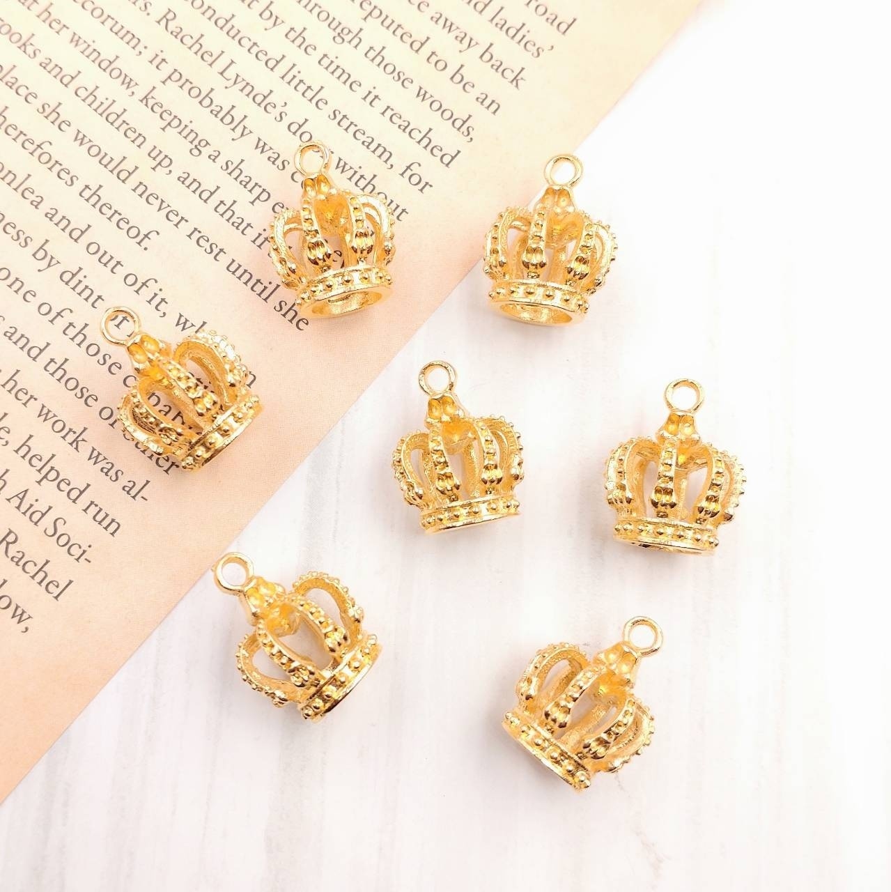 ビーズクラブ チャーム 王冠 七角 金ゴールド 10個 17mm チャーム