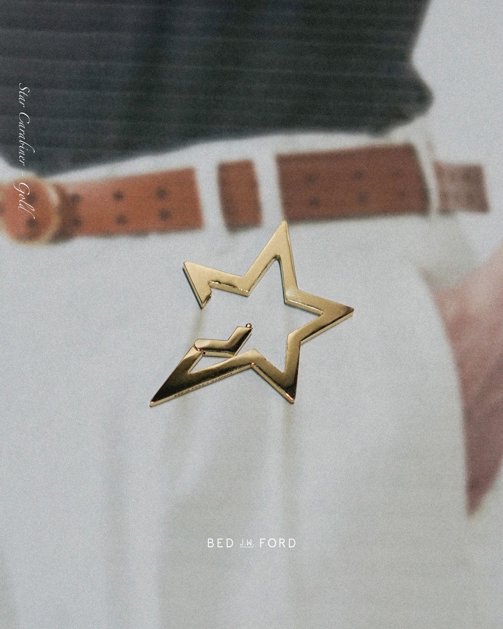 AC03_GOLD_1600x.jpg?v=1750480921