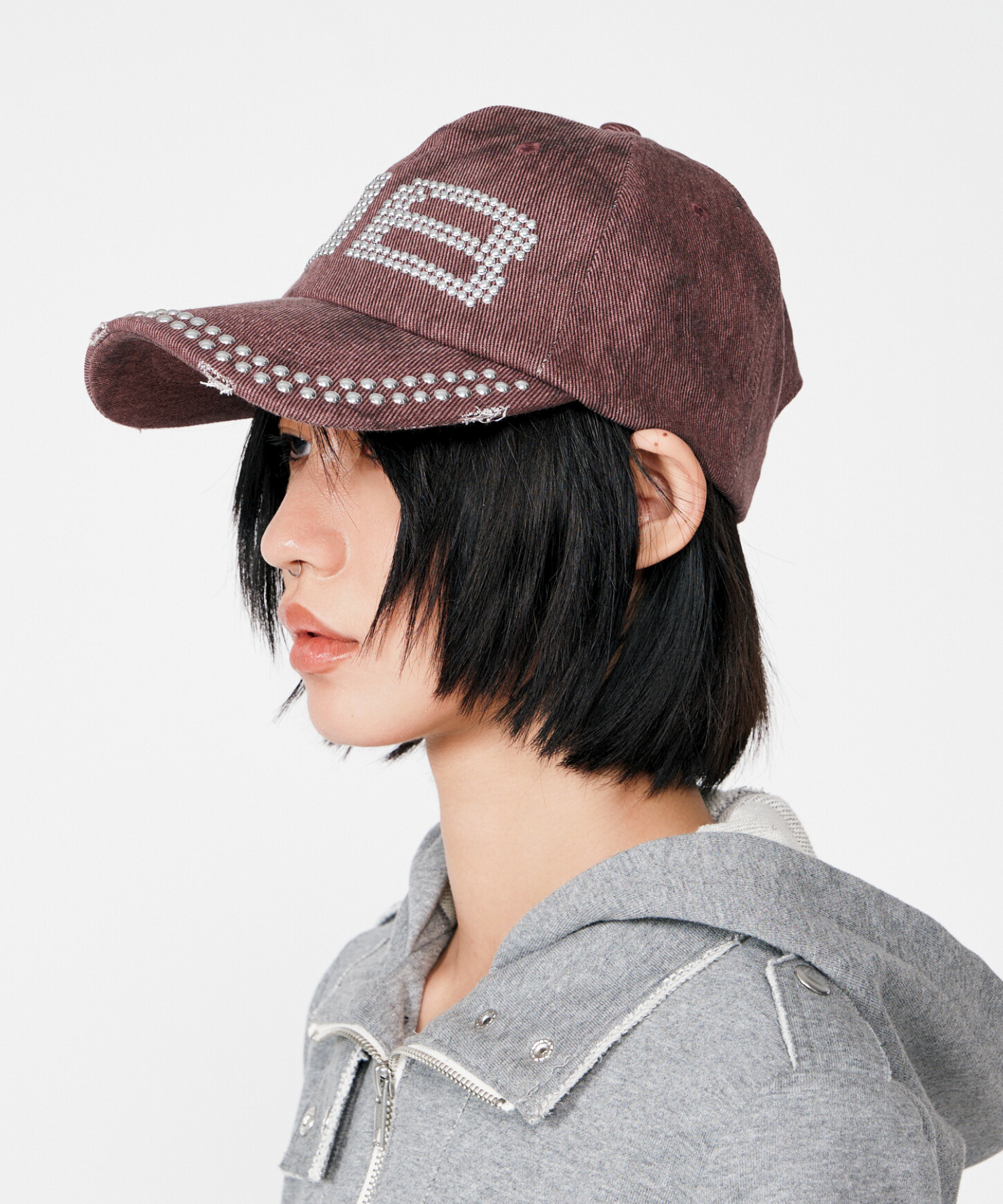 BD STUDS DAMAGE CAP – BEEDEN