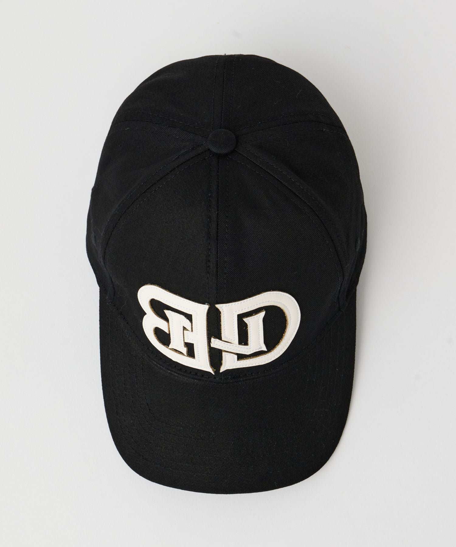 LEATHER LOGO BASIC CAP – BEEDEN