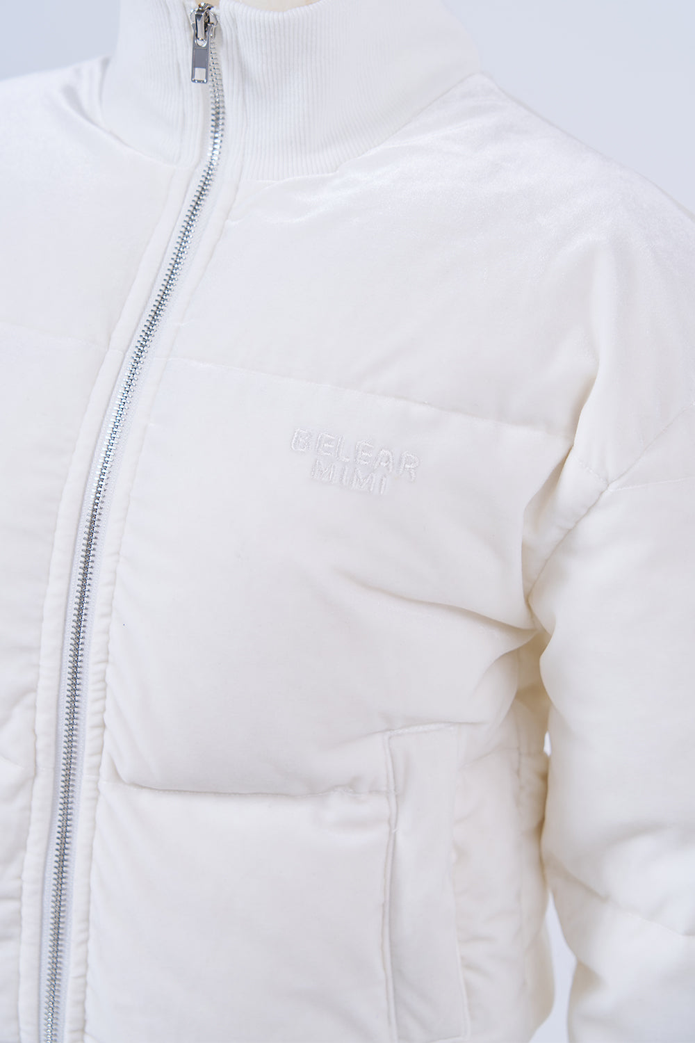 ベルベットダウンジャケット