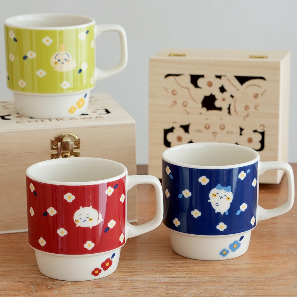 名入れ】ちいかわ フラワーガーデン 木箱入マグ｜ベルビーWebshop本店