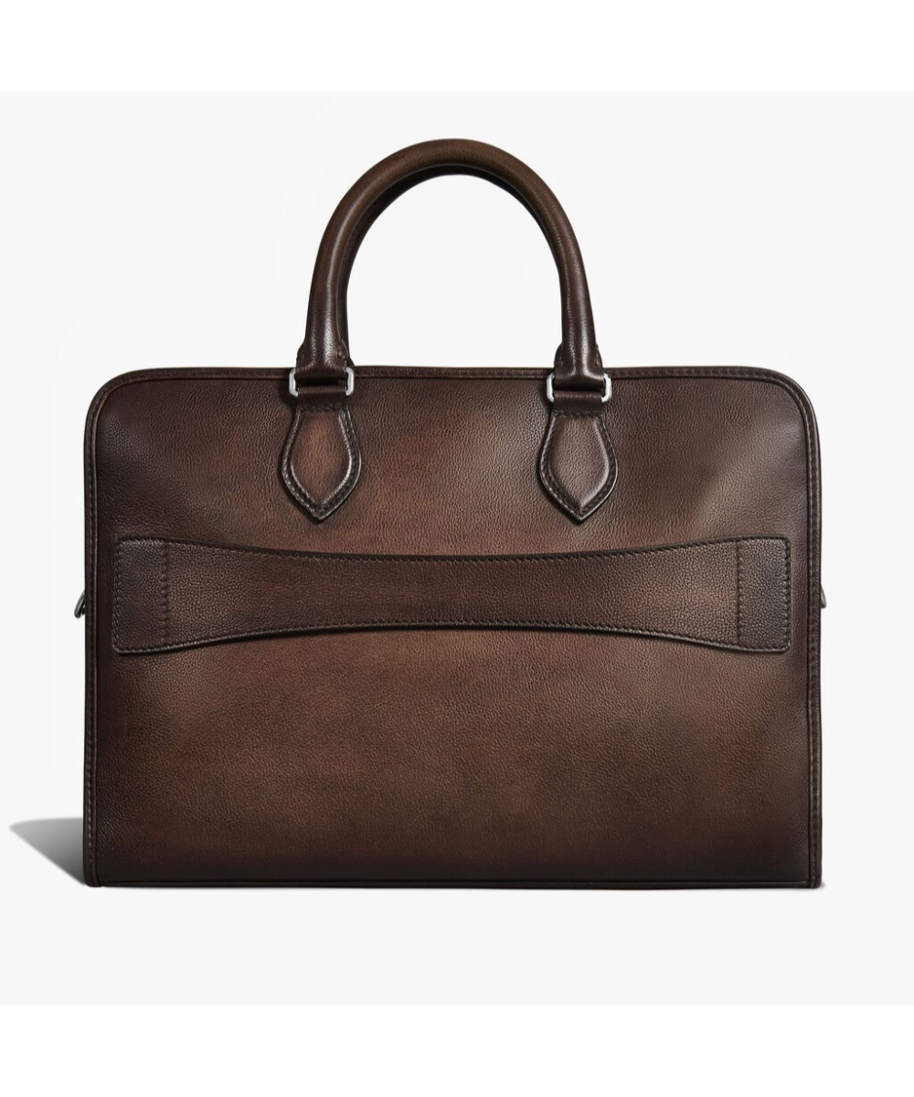 M306910_un-jour-mini-leather-