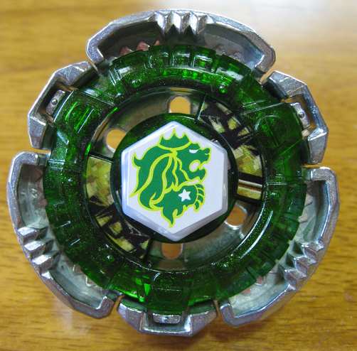 ゴールドファングレオーネ: メタルファイトベイブレード4D 左回り大作戦