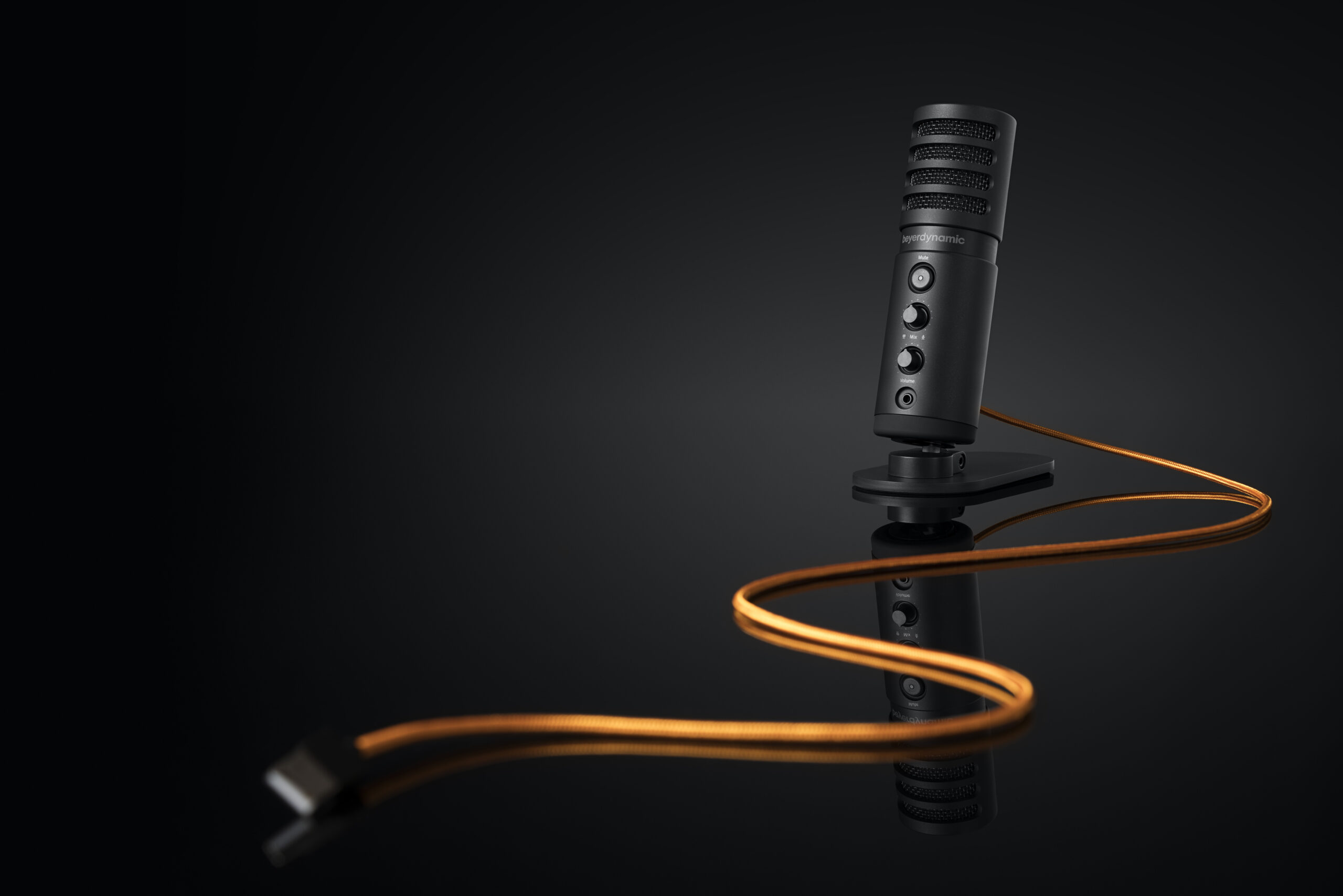 FOX - beyerdynamic (ベイヤーダイナミック）