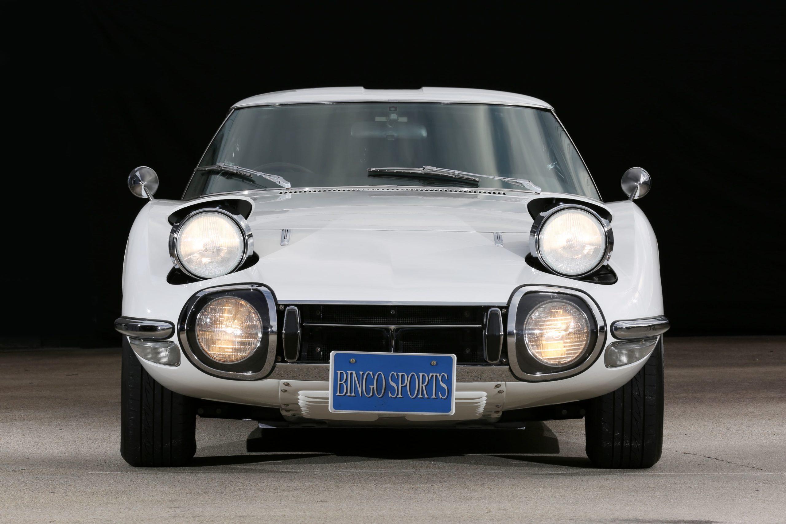 Toyota 2000GT - Bingo Sports