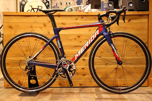 コスパに優れたカーボンエアロロード MERIDA REACTO 4000 バーレーン